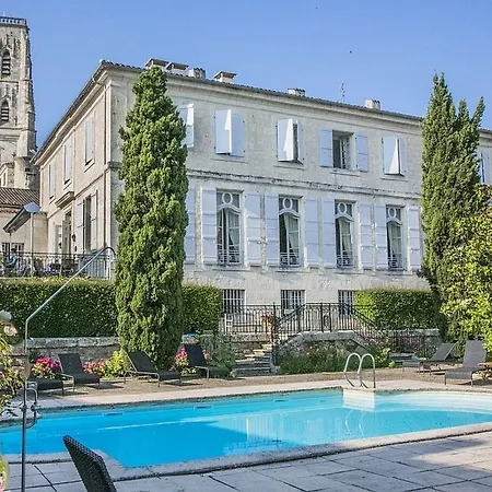 Hotel De Bastard